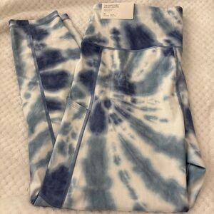 The Everything Pocket Legging in Blue Tie-Dye ~ Size XL Regular ~ NWT